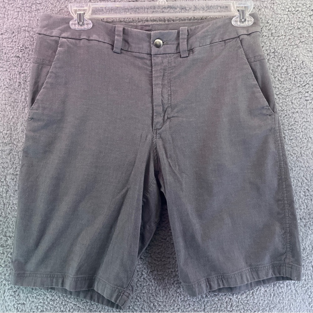 Lululemon Shorts Mens 32 Gray Commission Classic Fit Oxford Chino